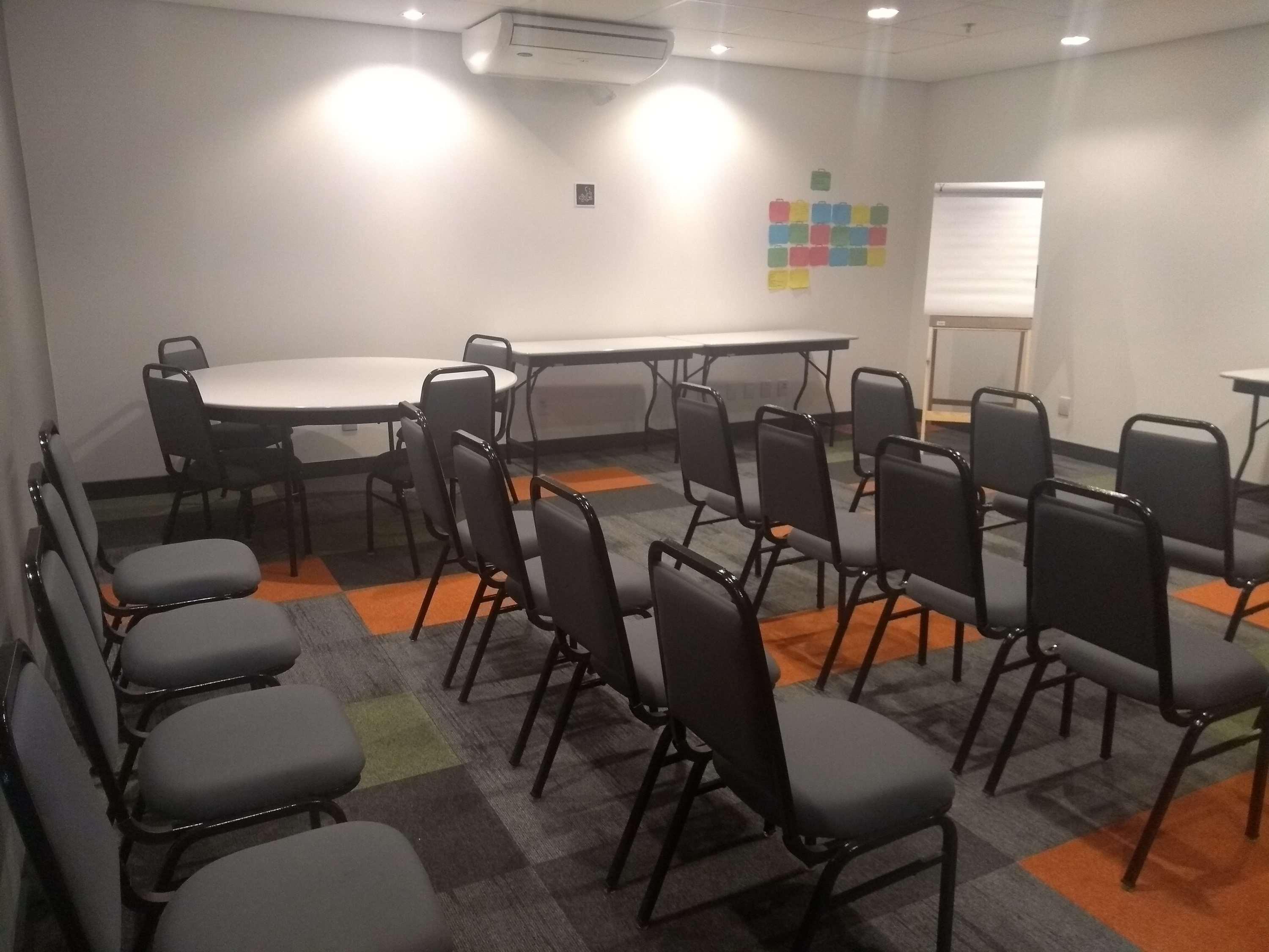 Ibis Hotel 3*