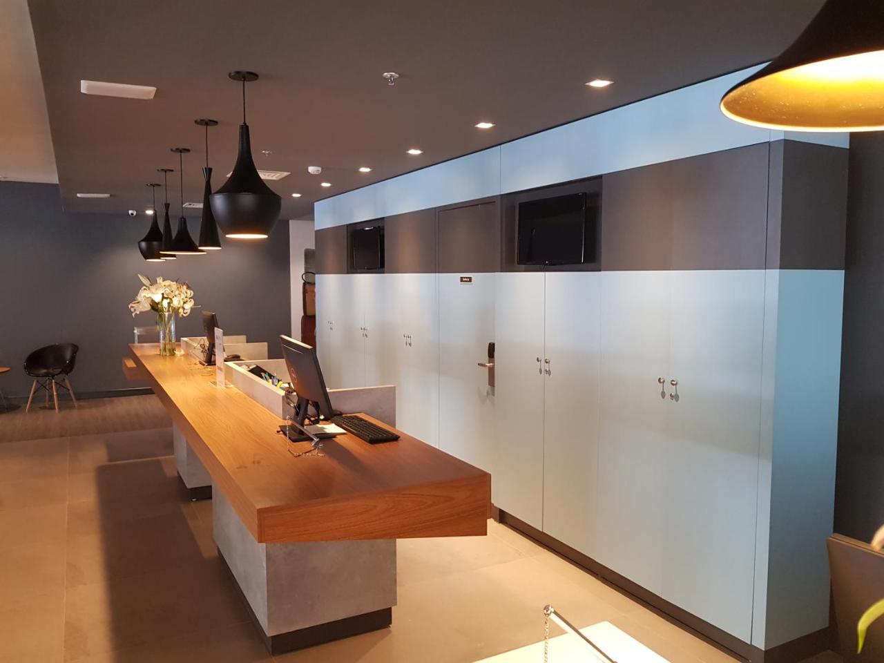 Ibis 3*